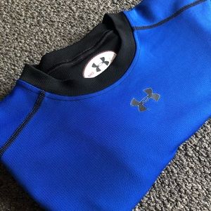 ❤️Under Armour Long Sleeve Blue All Season Gear